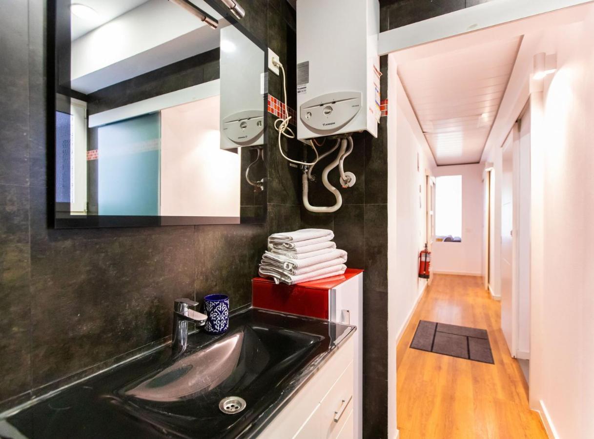 Tapioles - Lovely Apartment Tapioles Barcelona Bagian luar foto