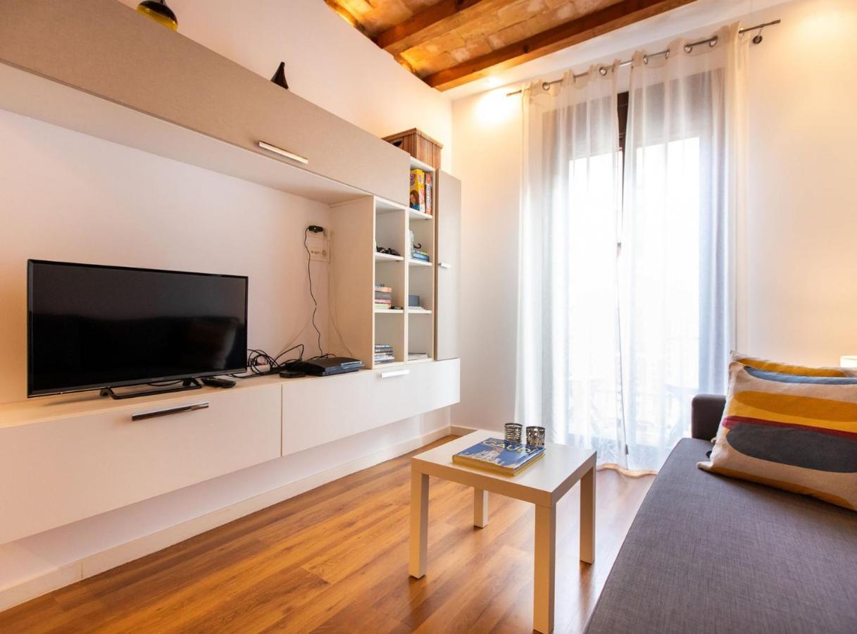 Tapioles - Lovely Apartment Tapioles Barcelona Bagian luar foto