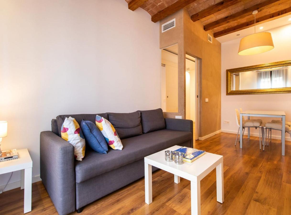 Tapioles - Lovely Apartment Tapioles Barcelona Bagian luar foto